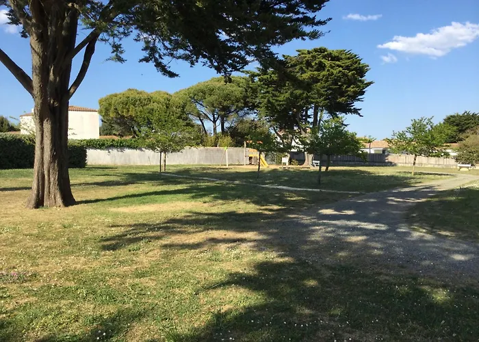 Belle Maison Dans Avec Piscine مدينة لا فلوت